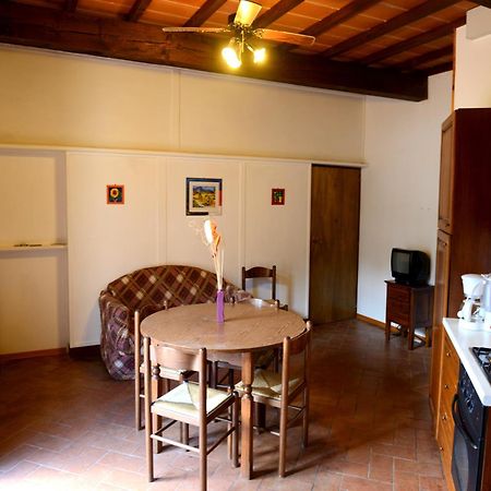 San Francesco Aparthotel Pomarance Exteriör bild
